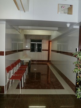 Delta Lounge