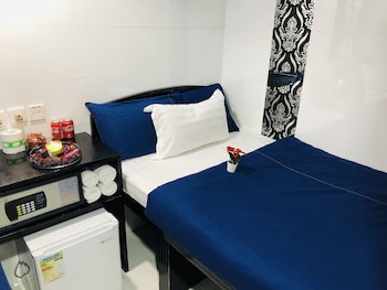Delta Lounge