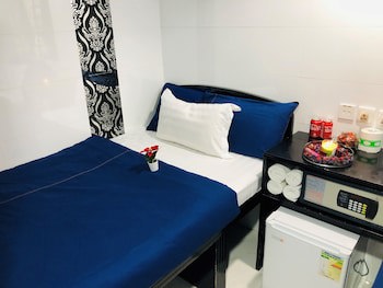 Delta Lounge