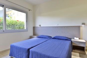 Makronisos Village galeri fotoğrafı