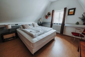 Heradsskolinn Historic Guesthouse