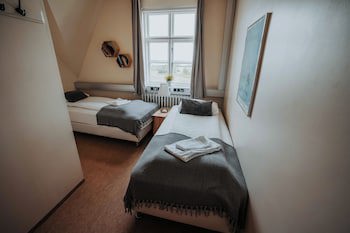 Heradsskolinn Historic Guesthouse