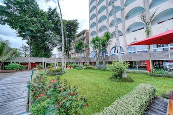 Hotel Akwa Palace