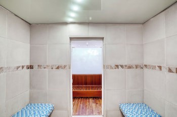 Hotel Akwa Palace