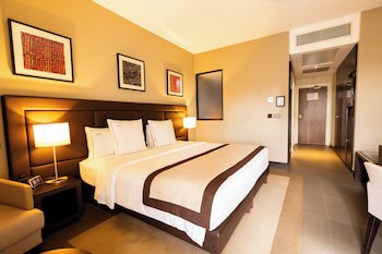 Hotel Akwa Palace
