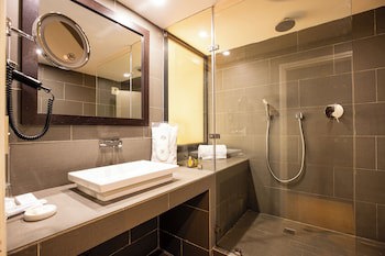 Hotel Akwa Palace