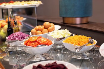 Hotel Akwa Palace