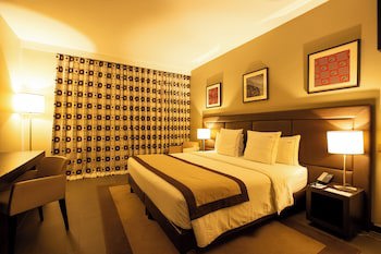 Hotel Akwa Palace