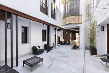 Elvira Suites Apartamentos