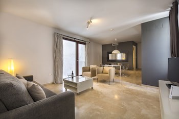 Elvira Suites Apartamentos