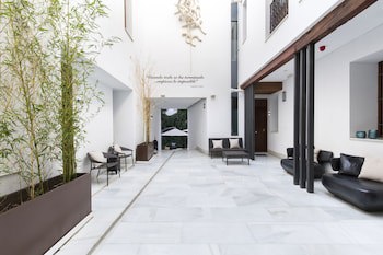Elvira Suites Apartamentos