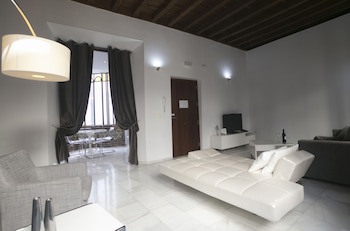 Elvira Suites Apartamentos