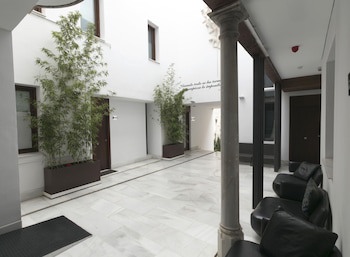 Elvira Suites Apartamentos