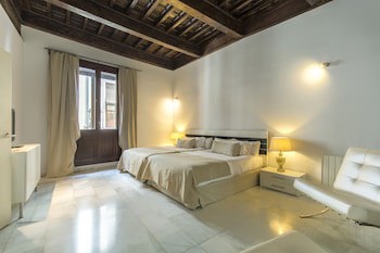 Elvira Suites Apartamentos