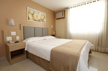 Elegance Praia Hotel