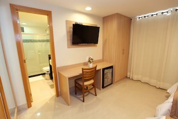 Elegance Praia Hotel