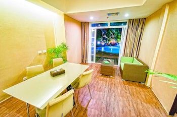 Aziza Paradise Hotel