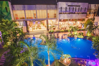 Aziza Paradise Hotel