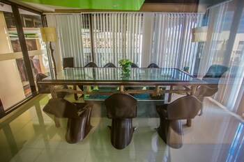 Aziza Paradise Hotel