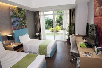 Aziza Paradise Hotel
