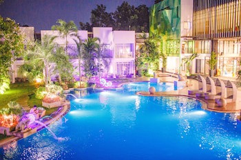Aziza Paradise Hotel