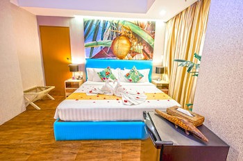 Aziza Paradise Hotel