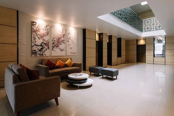 Dynasty Tourist Inn