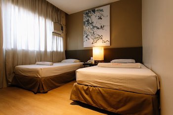 Dynasty Tourist Inn