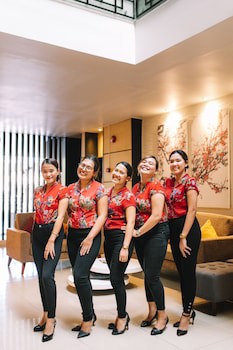 Dynasty Tourist Inn
