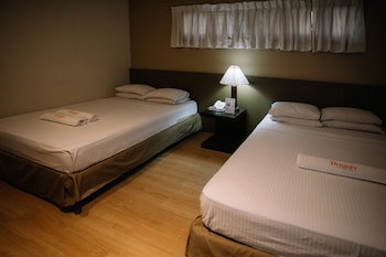 Dynasty Tourist Inn