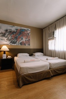 Dynasty Tourist Inn