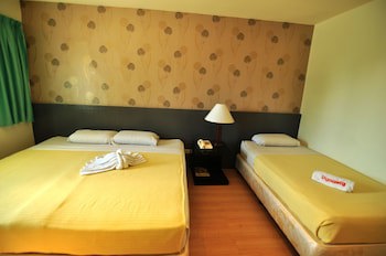 Dynasty Tourist Inn