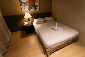 Dynasty Tourist Inn