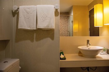 Chor Cher - The Luxury Green Hotel