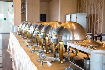 Chor Cher - The Luxury Green Hotel