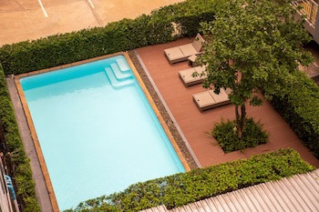 Chor Cher - The Luxury Green Hotel