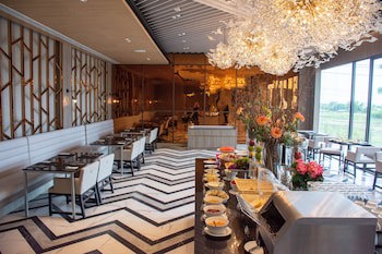 Chor Cher - The Luxury Green Hotel