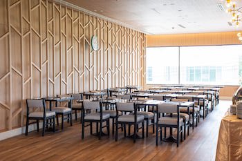 Chor Cher - The Luxury Green Hotel