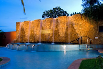 Blue Tree Thermas De Lins Resort