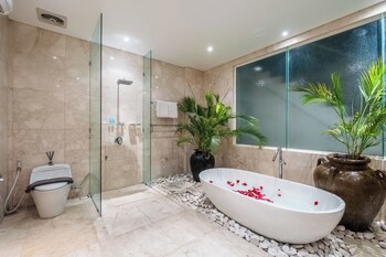 Aq-Va Hotel & Villas Seminyak