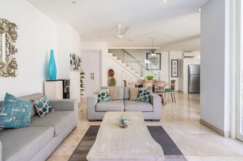 Aq-Va Hotel & Villas Seminyak
