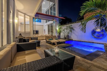 Aq-Va Hotel & Villas Seminyak