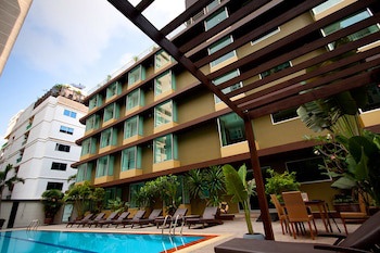 Dynasty Grande Hotel