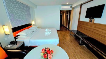 Dynasty Grande Hotel