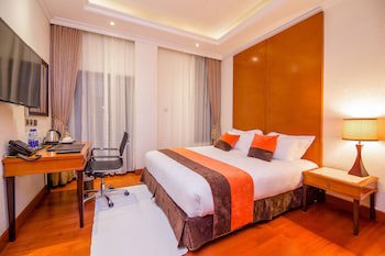 Alba Hotel Meru