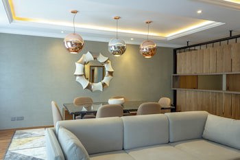 Alba Hotel Meru