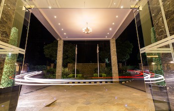 Alba Hotel Meru