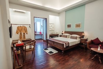 Areindmar Hotel