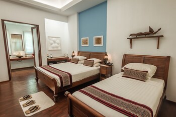 Areindmar Hotel