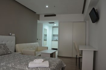 Boutique Urban Madrid Serrano